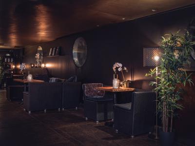 ill vino privatisation péniche cale bar 