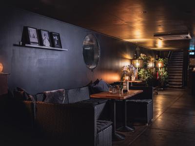 ill vino privatisation péniche cale bar 